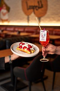 14 февраля в ресторане Leopold Brasserie&Pub