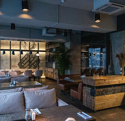 Пуси Лебеди 