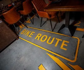 Milwaukee bar&restaurant