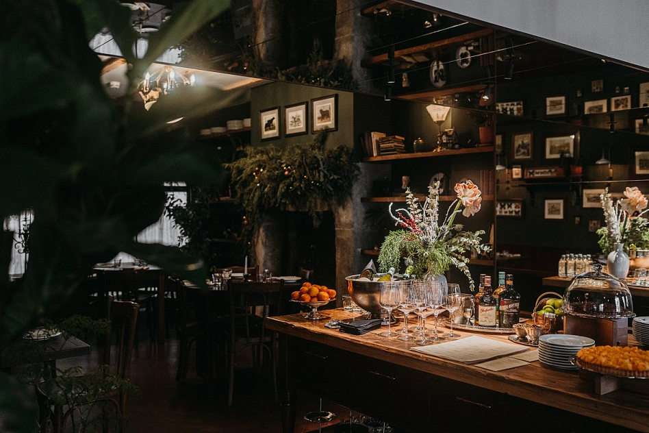 Blackchops - метро гостиный двор