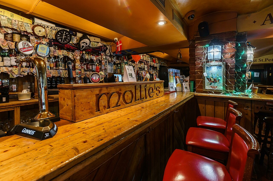 Mollie's / Моллис - фотография № 1 (фото предоставлено заведением)