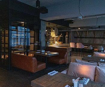 Пуси Лебеди