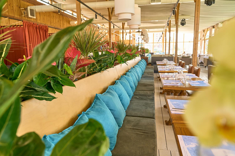 Веранда - предложения вино по бокалам