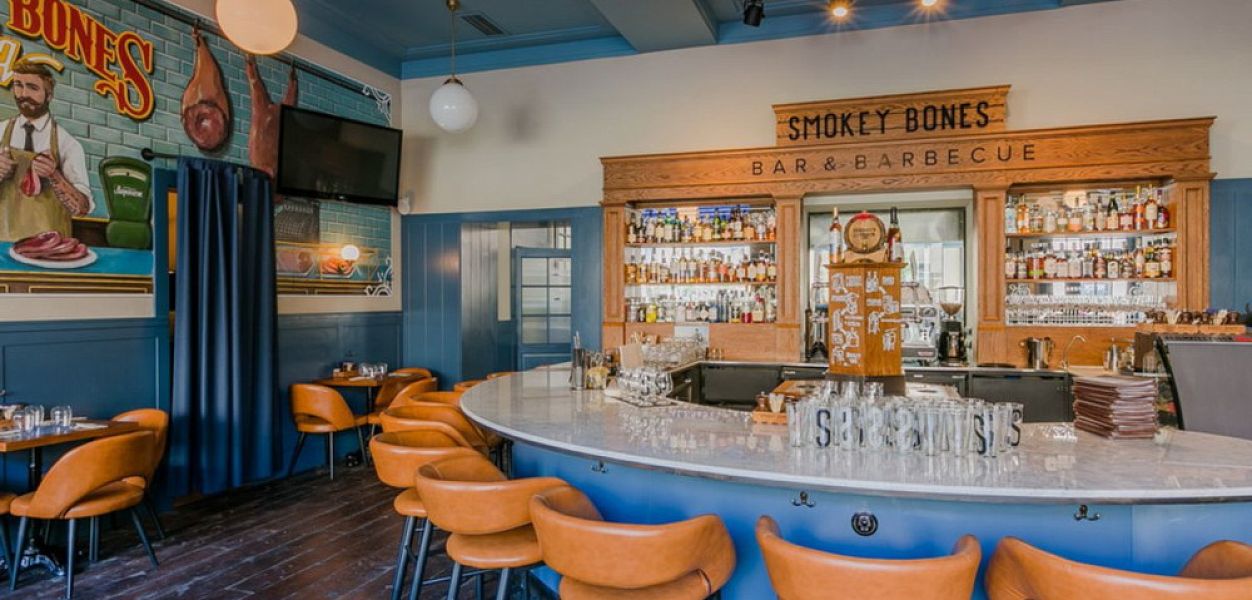 Smokey Bones / Смоуки Бонс - фотография № 1