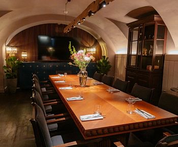 Pádre Khinkali (Марсово поле)