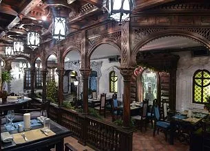 Мадридский двор (закрыт) фото 8