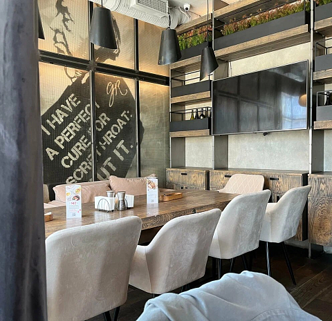 Пуси Лебеди 