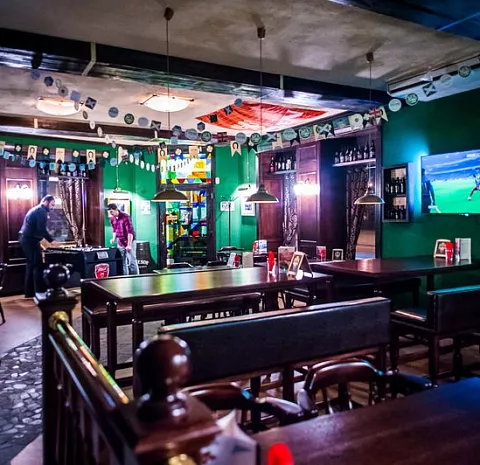 Finnegan's Irish Pub