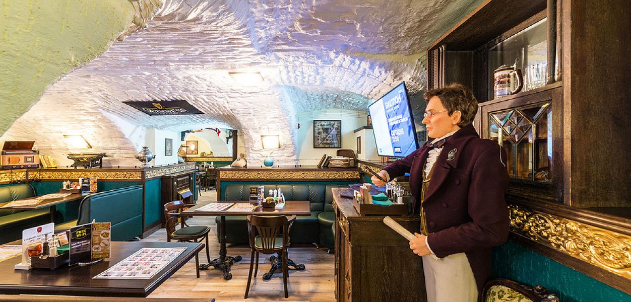 Beer House / Бир Хаус (наб. канала Грибоедова) - фотография № 1